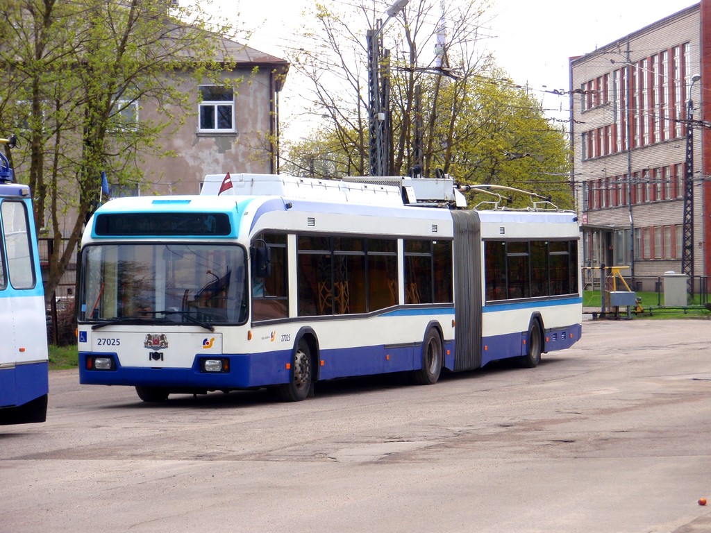 Рига, БКМ 333 № 27025