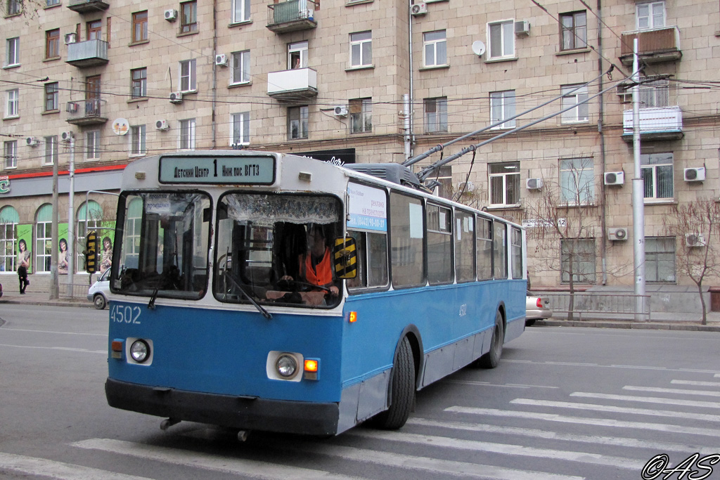 Волгоград, ЗиУ-682В [В00] № 4502