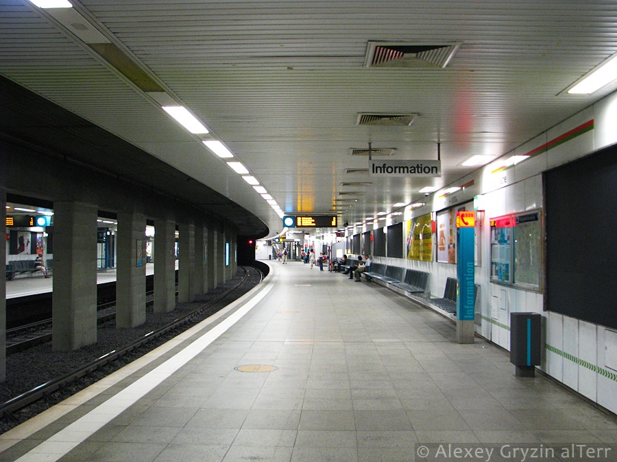 Франкфурт-на-Майне — U-Bahn — Разные фотографии