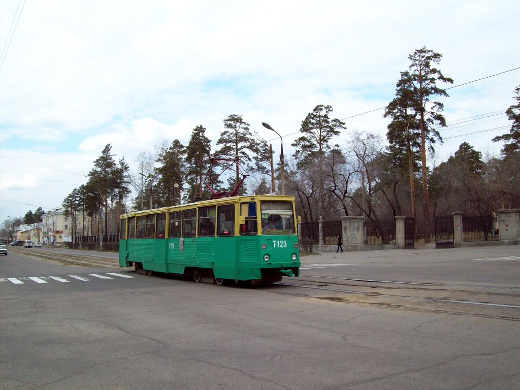 Ангарск, 71-605 (КТМ-5М3) № 123