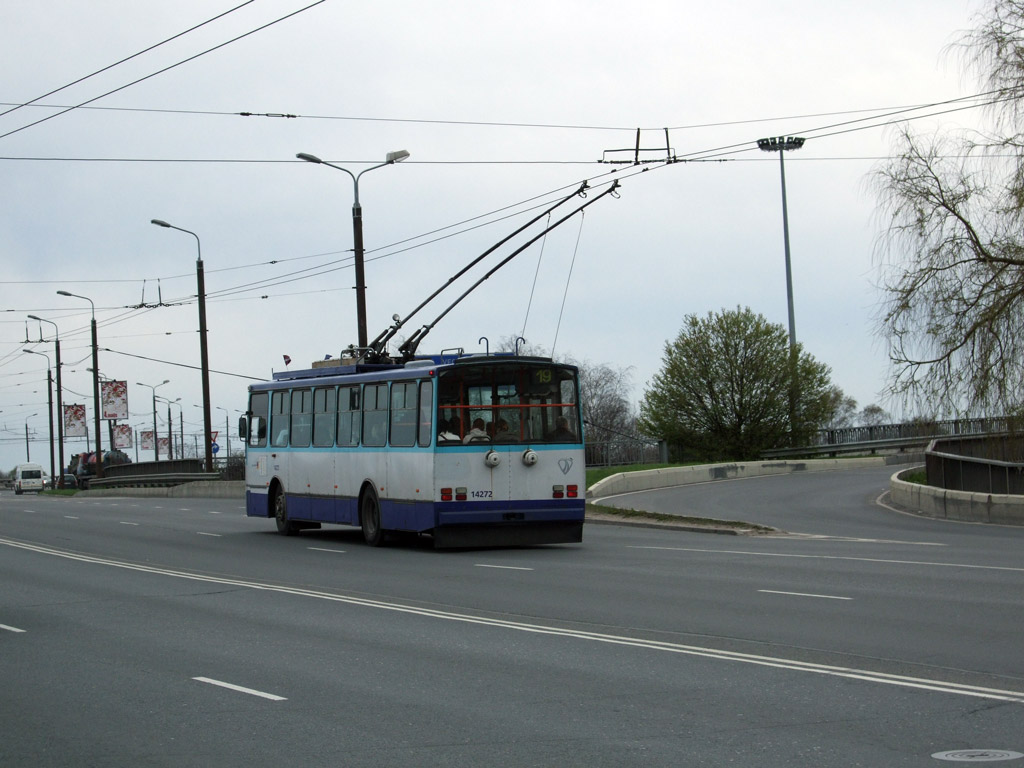 Рига, Škoda 14Tr13/6M № 14272
