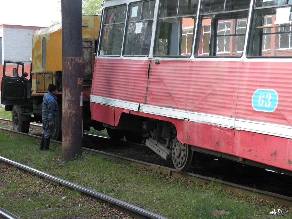 Омск, 71-605 (КТМ-5М3) № 63; Омск — Происшествия