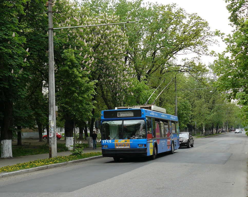 Киев, МАЗ-103Т № 3715