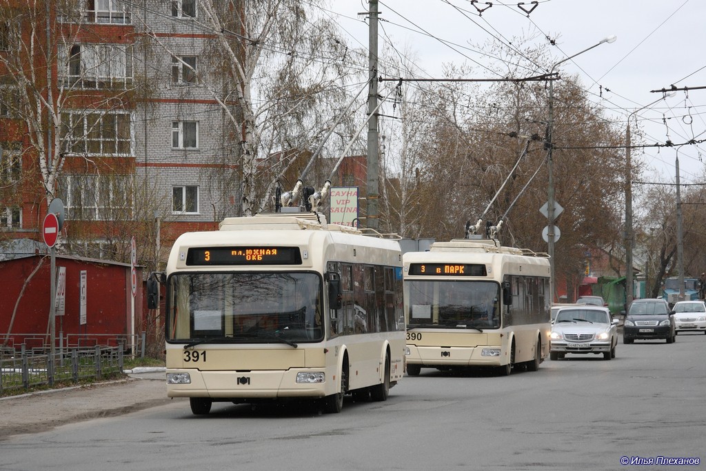 Tomsk, BKM 321 № 391; Tomsk, BKM 321 № 390