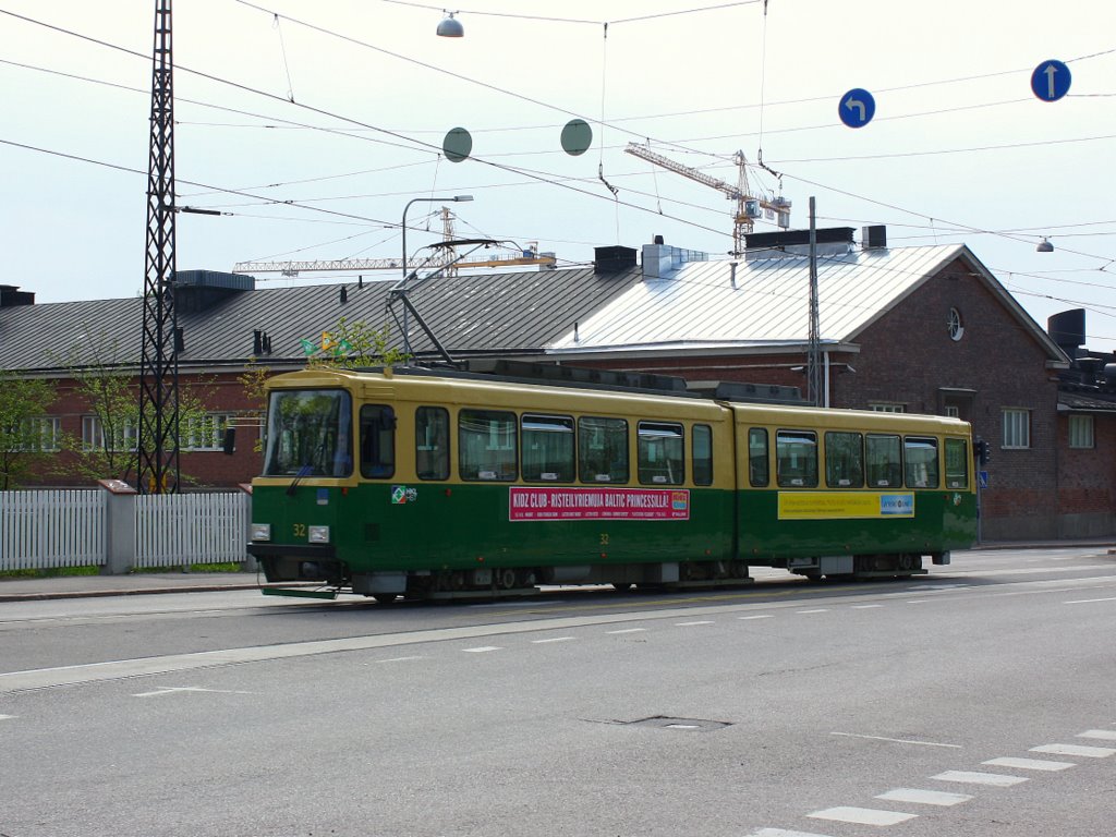 Хельсинки — Эспоо, Valmet NRV1 № 32 Хельсинки — Эспоо, Valmet NRV1 № 32
