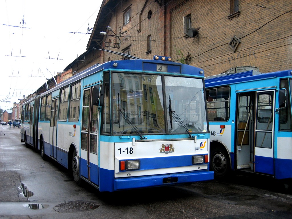 Рига, Škoda 15Tr03/6 № 1-18