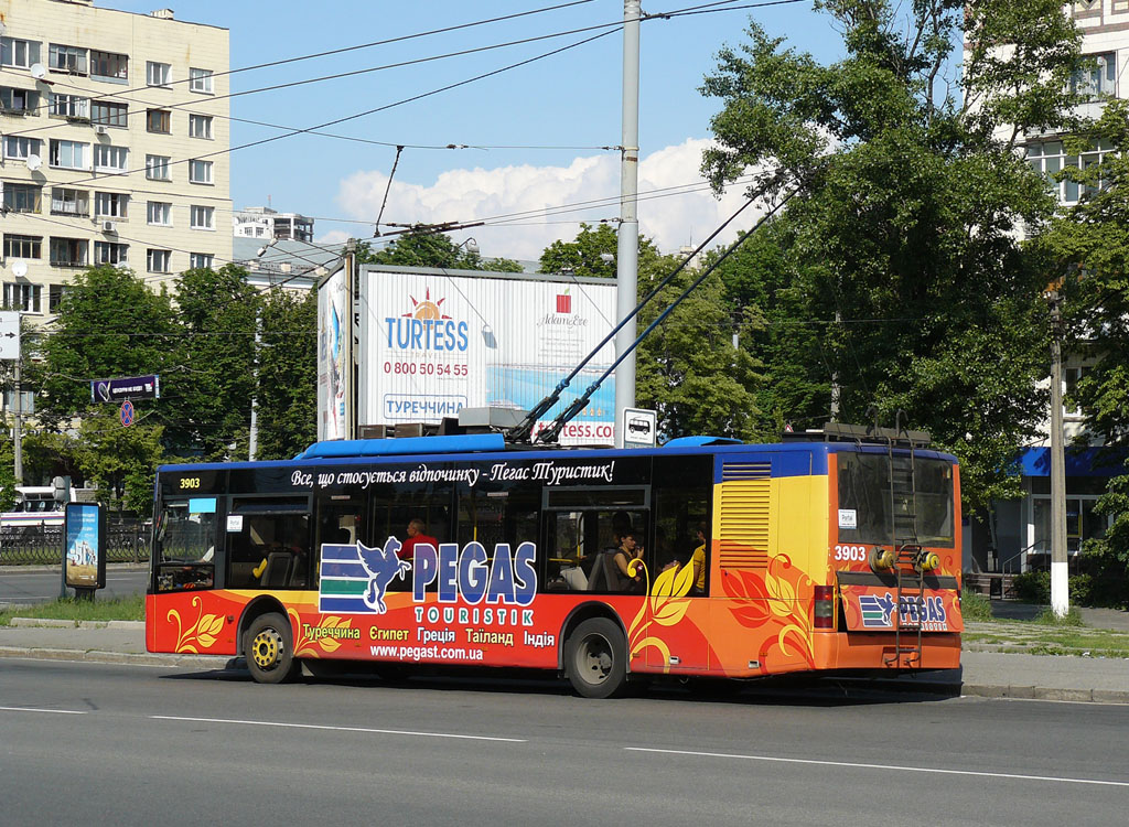 Кіеў, ЛАЗ E183D1 № 3903