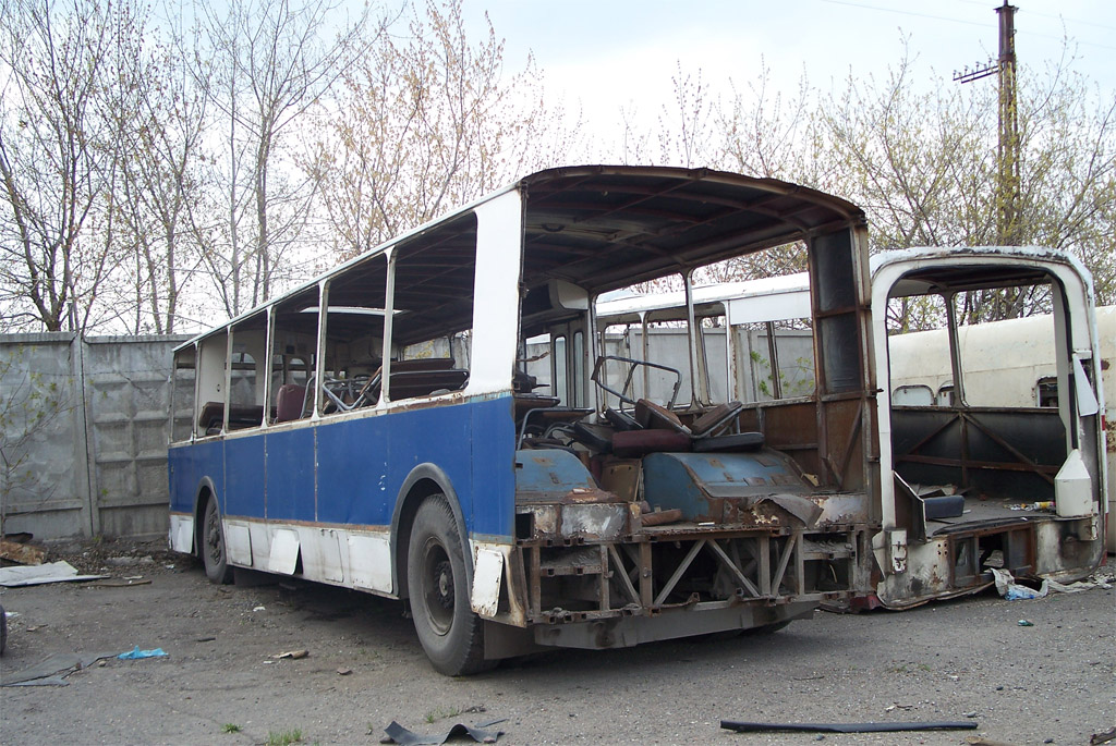 Красноярск, ЗиУ-683В01 № 2140