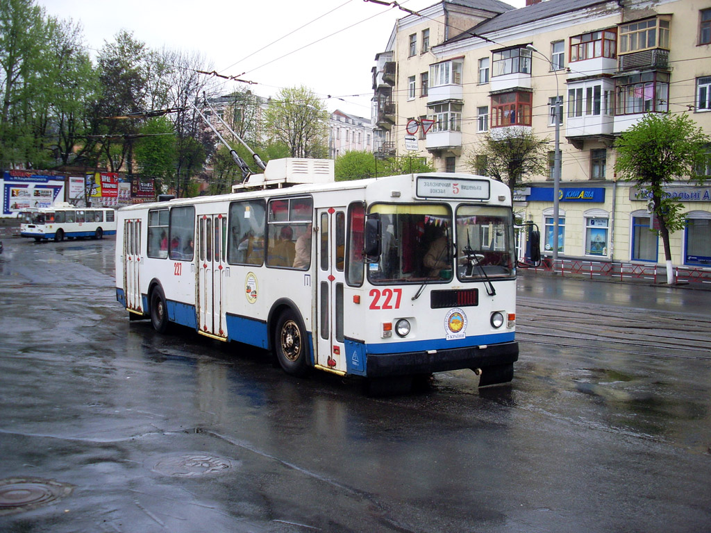 Винница, ЗиУ-682Г-016 (012) № 227