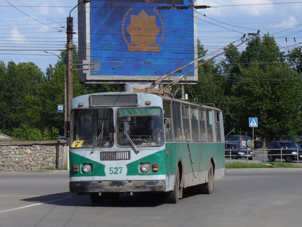 Киров, ЗиУ-682В [В00] № 527