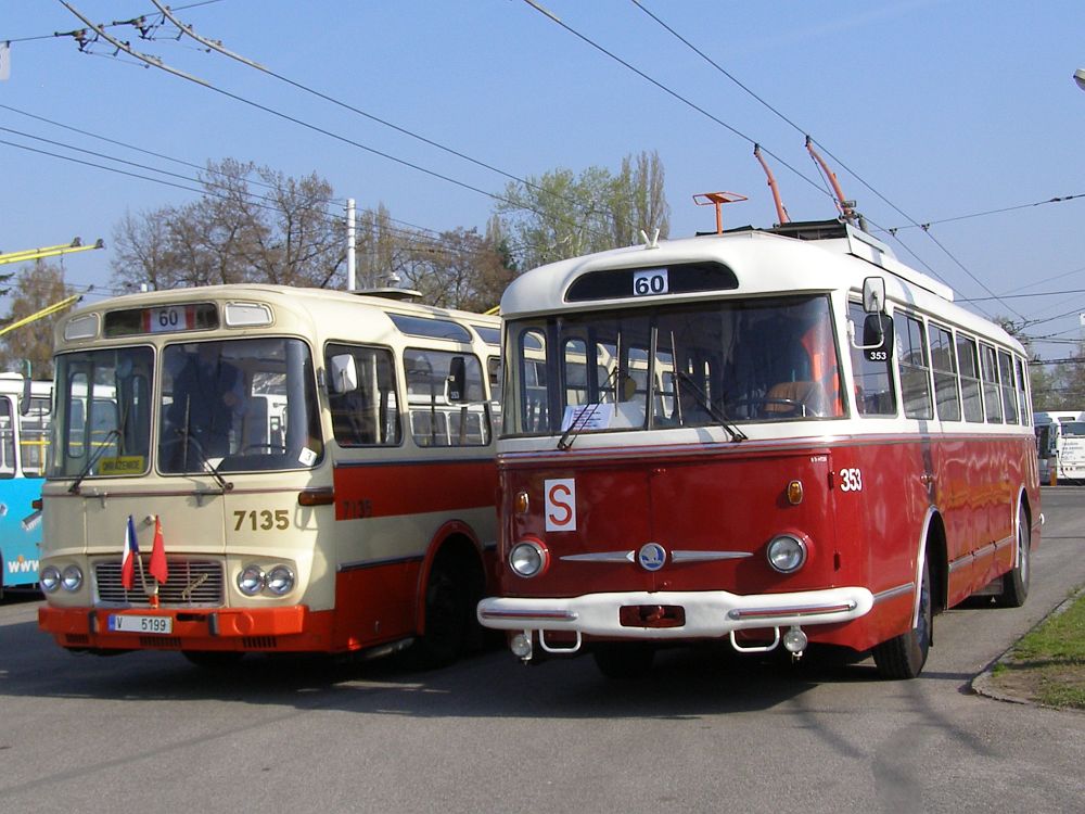Пардубице, Škoda 9TrHT26 № 353