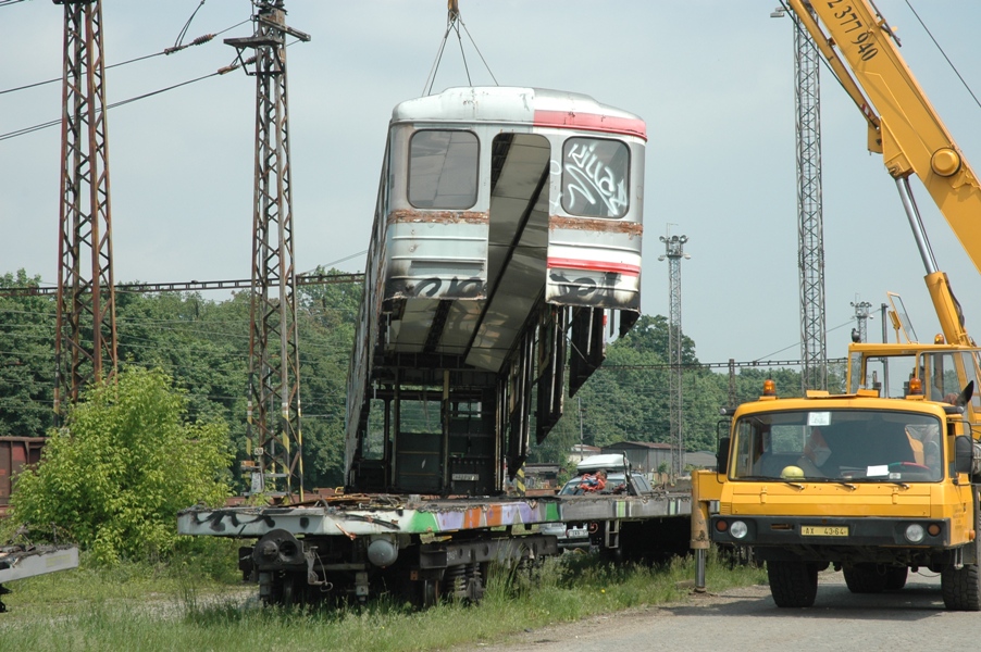 Прага, 81-717.1 № 2148