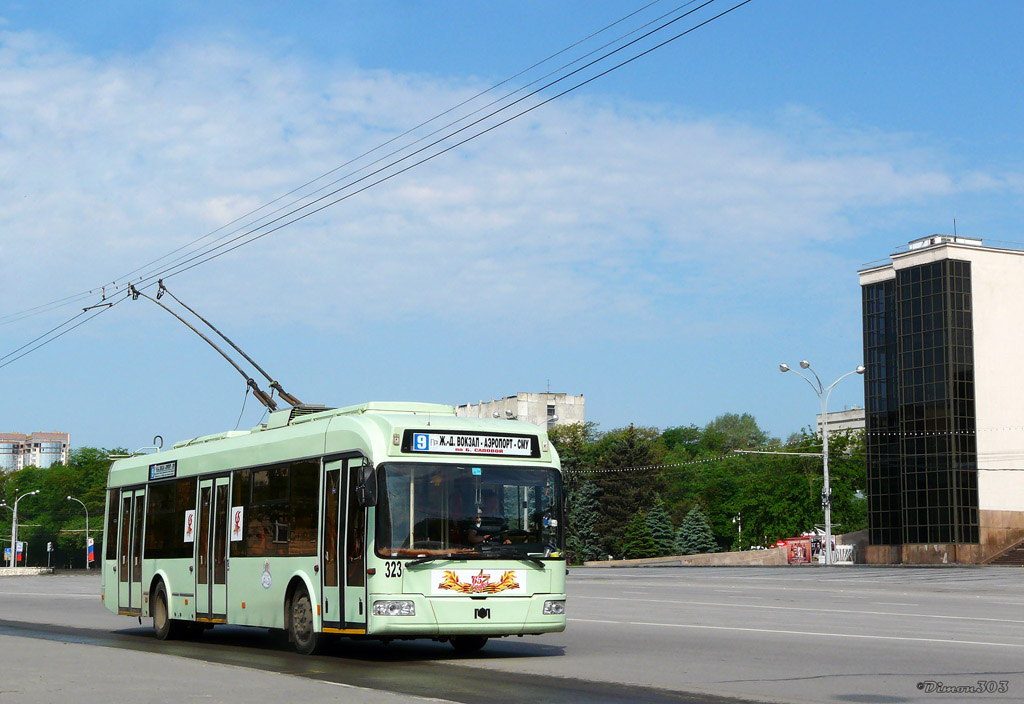 Ростов-на-Дону, БКМ 32102 № 323