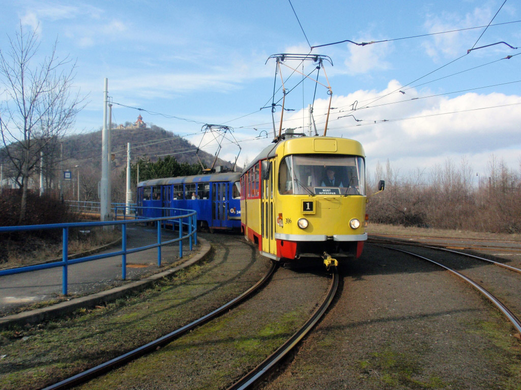 Мост ― Литвинов, Tatra T3M.3 № 306
