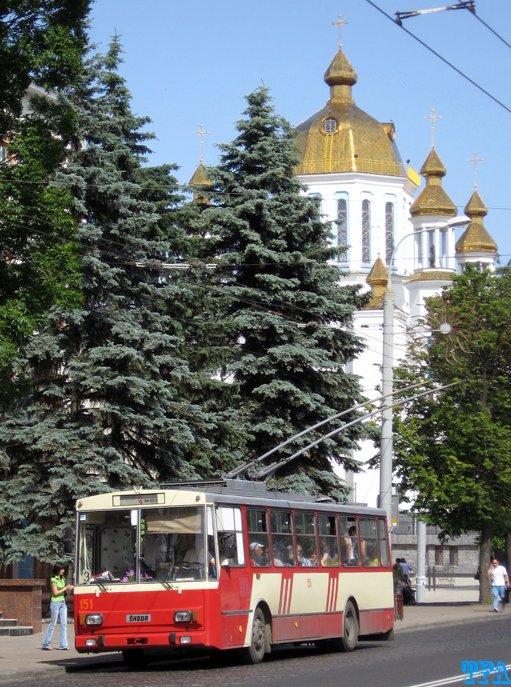 Ровно, Škoda 14Tr08/6 № 151