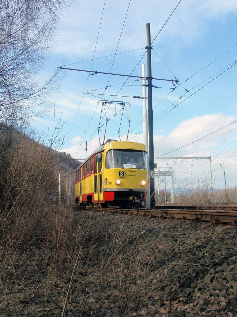 Мост ― Литвинов, Tatra T3SUCS № 253