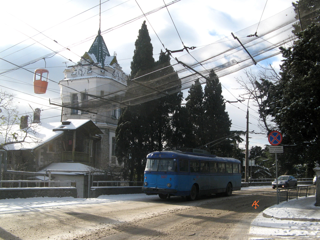 Крымский троллейбус, Škoda 9Tr24 № 5607