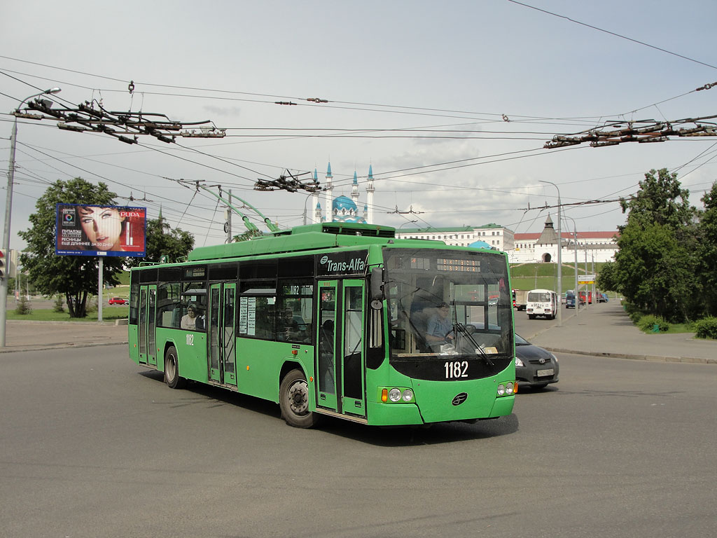 Казань, ВМЗ-5298.01 «Авангард» № 1182