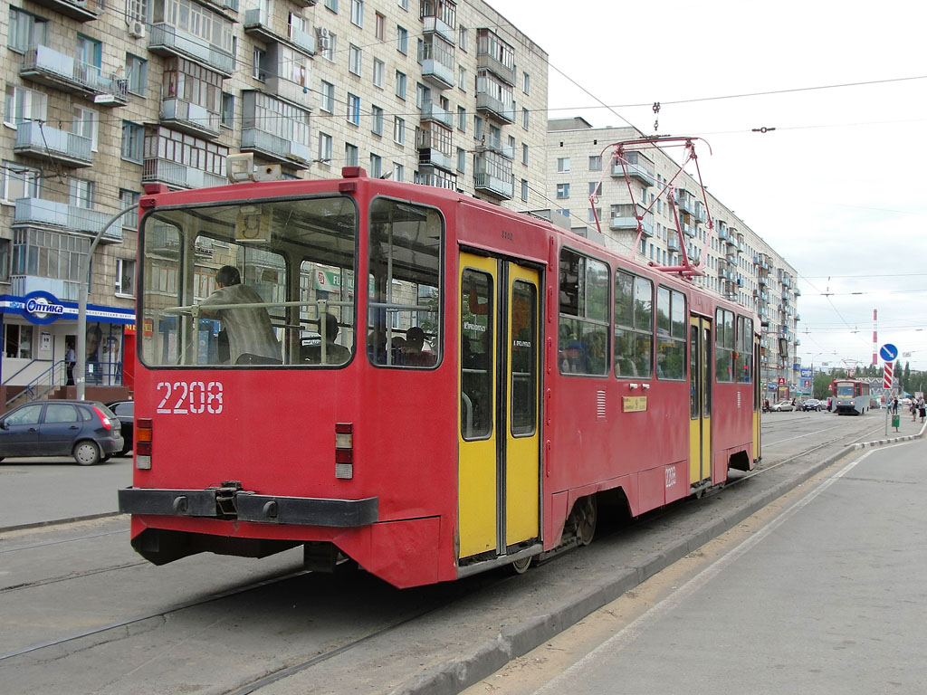 Казань, 71-402 № 2208 Казань, 71-402 № 2208