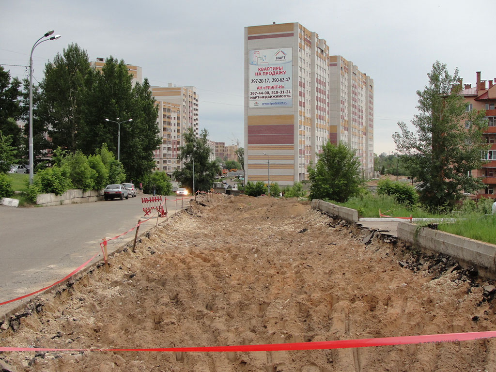 Kazan — Constuction of new tram line on Energetics and Serov streets