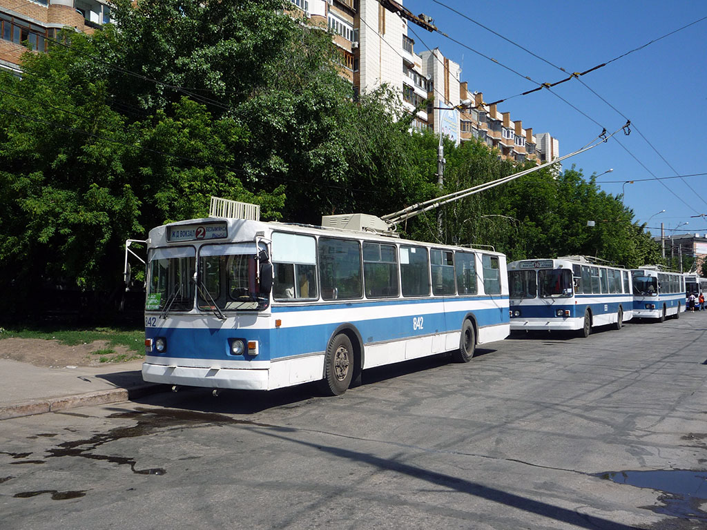 Самара, ЗиУ-682В № 842