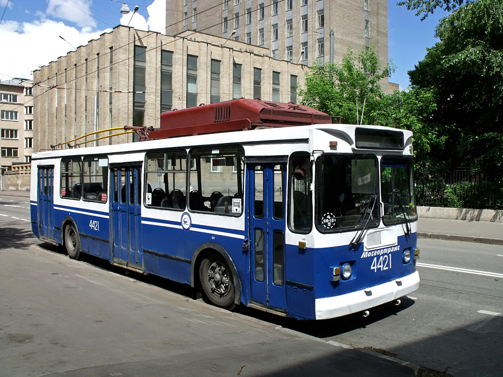 Москва, ЗиУ-682ГМ1 № 4421