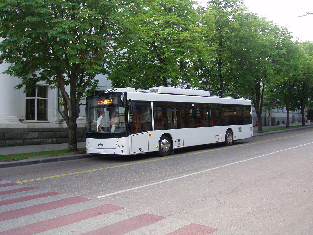 Севастополь, МАЗ-ЭТОН Т203 № 211