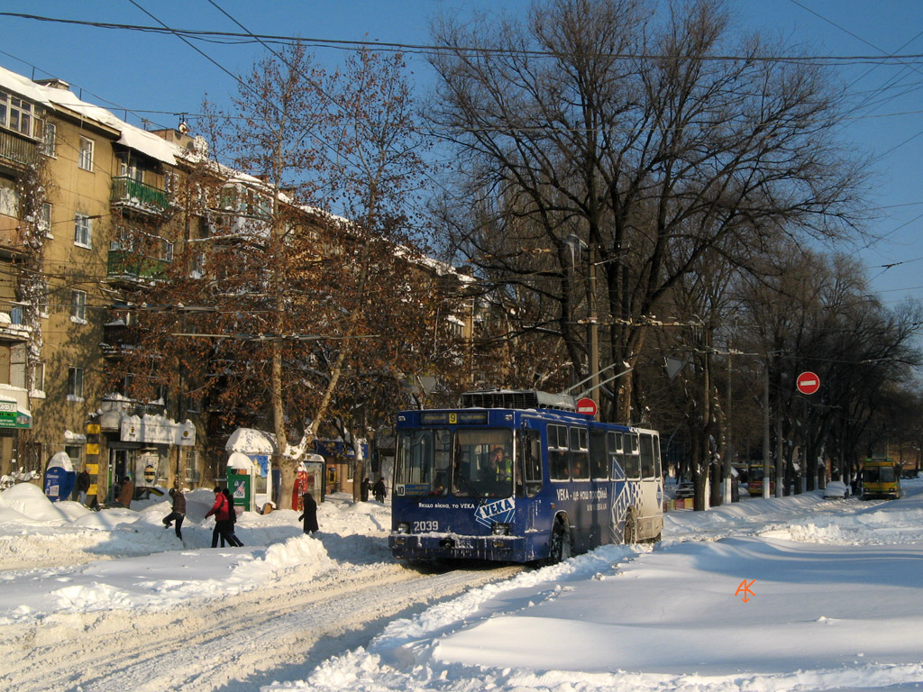 Одесса, ЮМЗ Т2 № 2039
