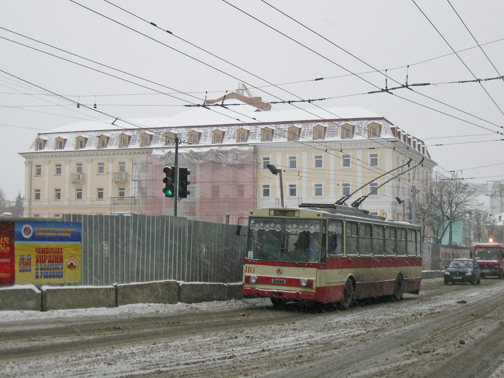 Ровно, Škoda 14Tr89/6 № 110