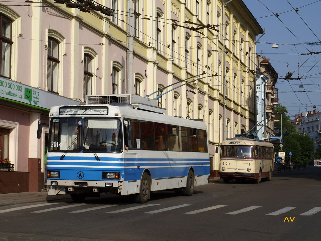 Черновцы, ЛАЗ-52522 № 2014; Черновцы, Škoda 9TrH27 № 214