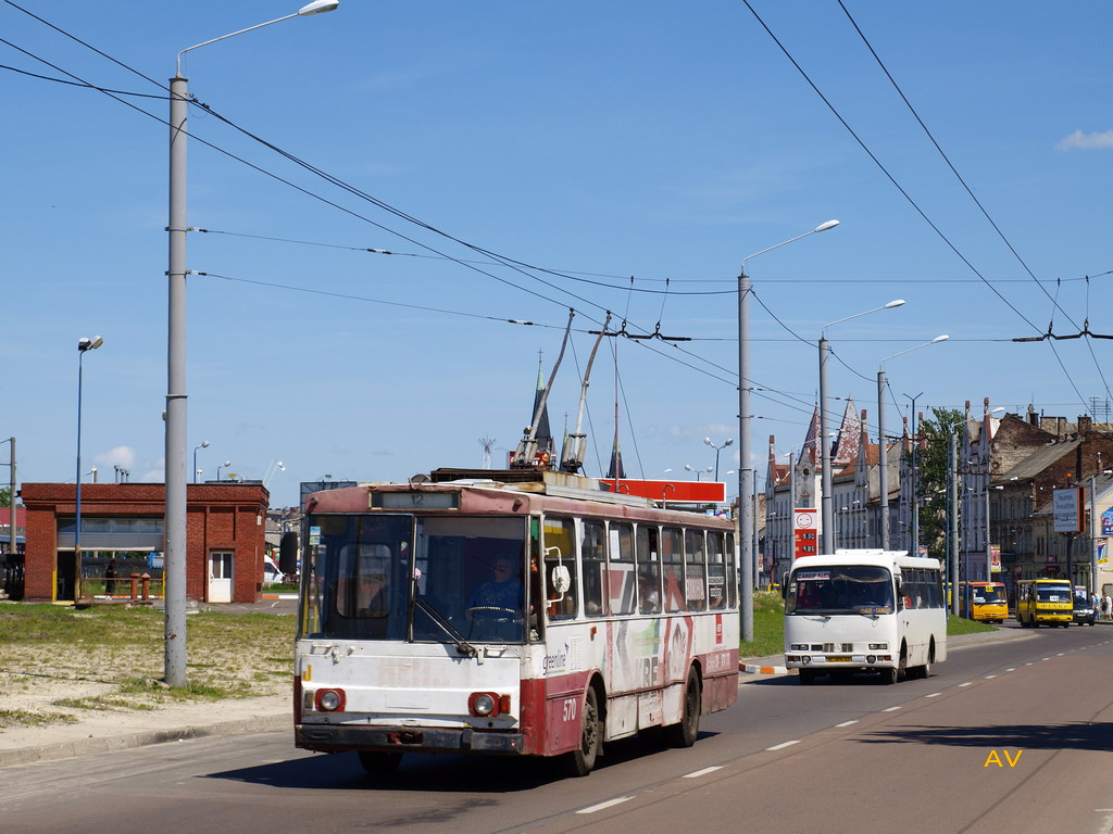 Львов, Škoda 14Tr89/6 № 570