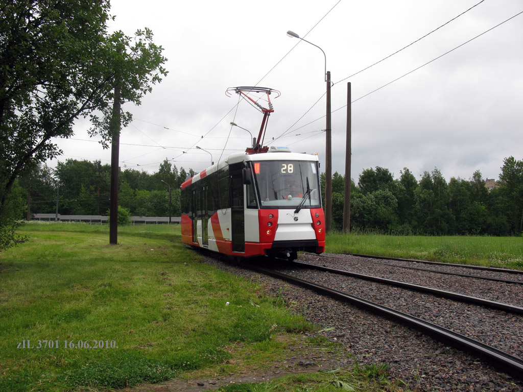 Szentpétervár, 71-153 (LM-2008) — 1422; Szentpétervár — New PTMZ trams