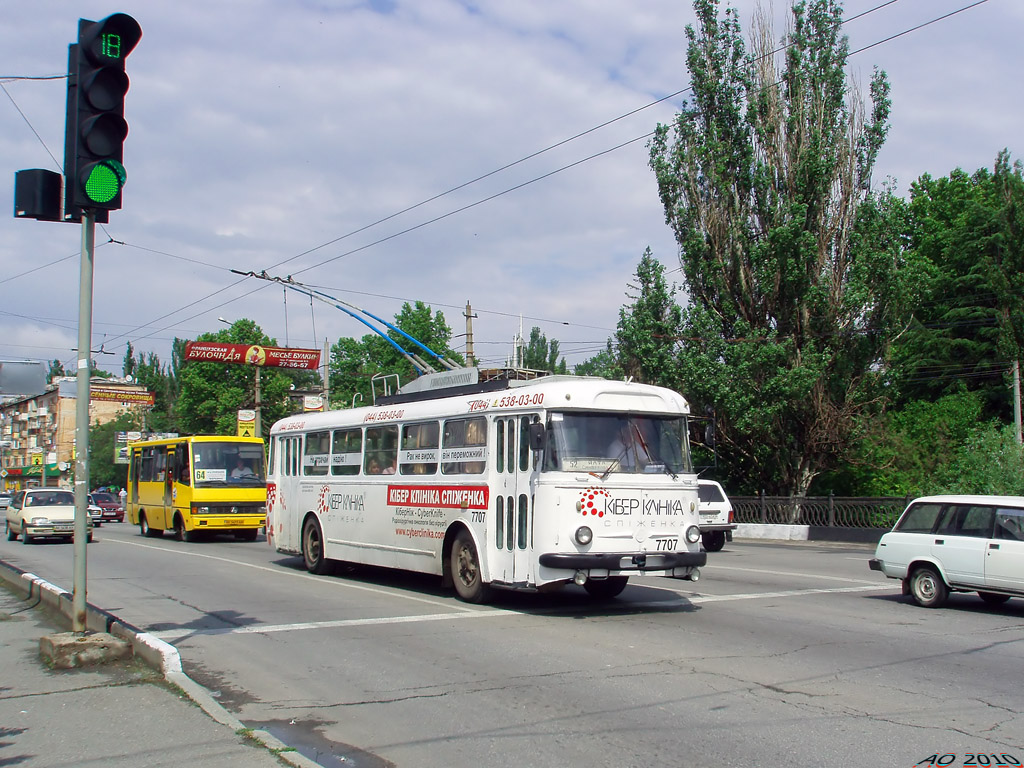 Trolleybus de Crimée, Škoda 9TrH27 N°. 7707