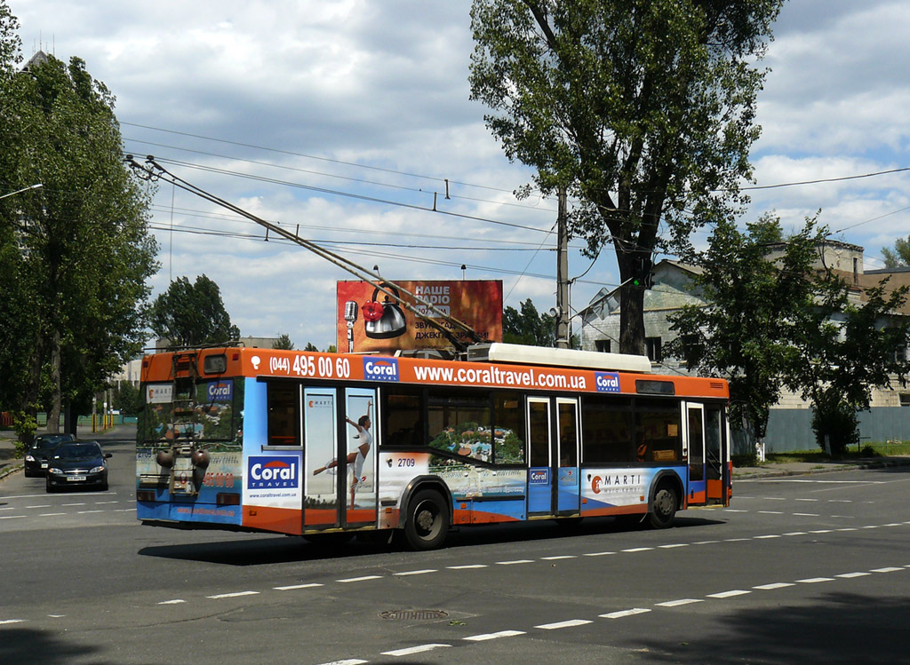 Киев, МАЗ-103Т № 2709