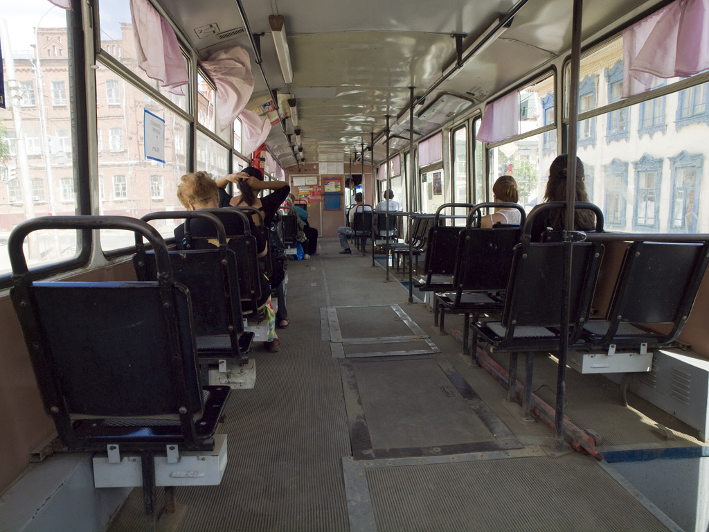 Уфа, 71-608К № 1011; Уфа — Салоны