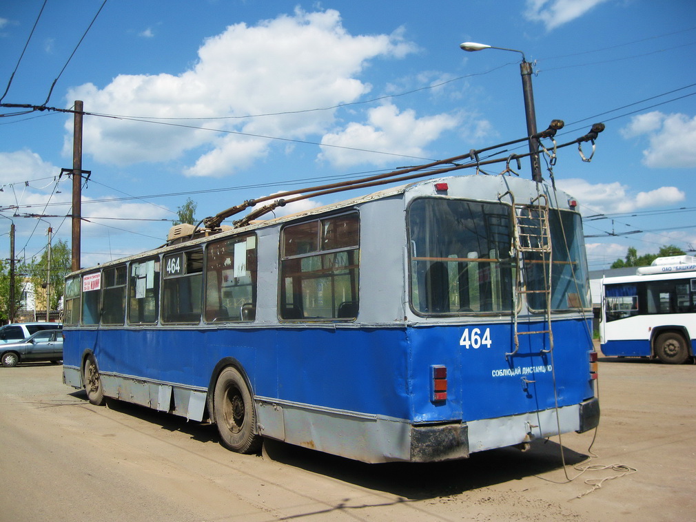 Kirov, ZiU-682V [V00] Br. 464