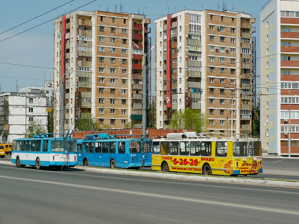 Новокуйбышевск, ЗиУ-682ГН № 056; Новокуйбышевск, АКСМ 101А № 062; Новокуйбышевск — Конечные станции и кольца