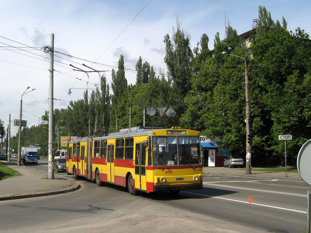 Киев, Škoda 15Tr03/6 № 484