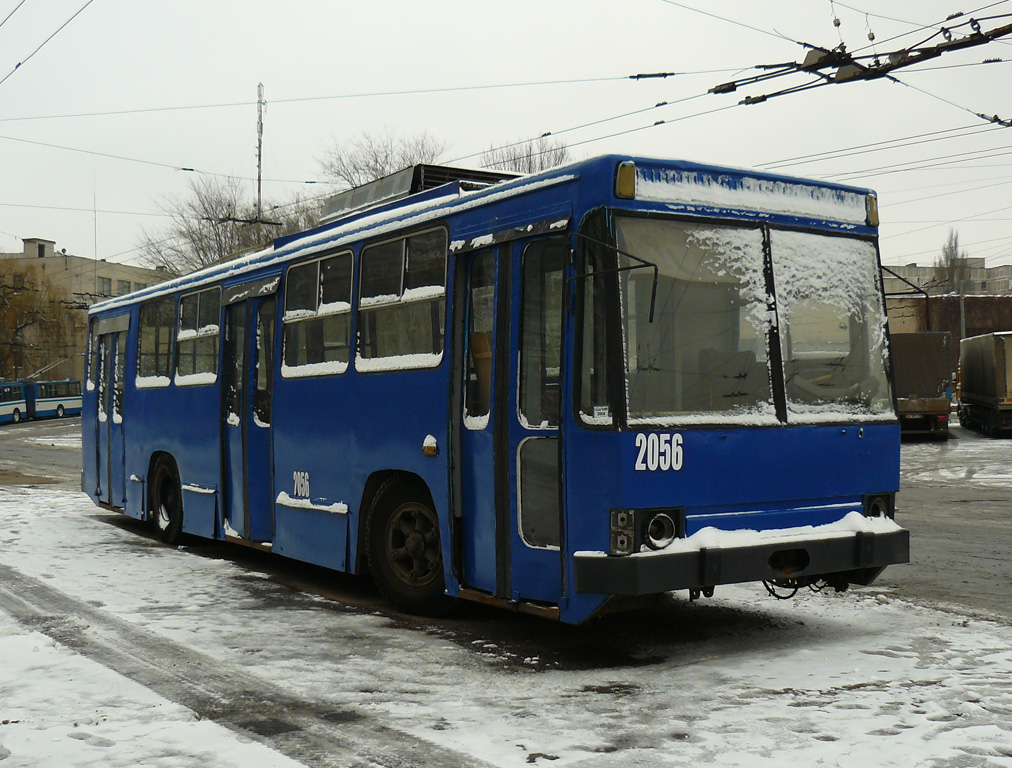 Днепър, ЮМЗ Т1Р (Т2П) № 2056
