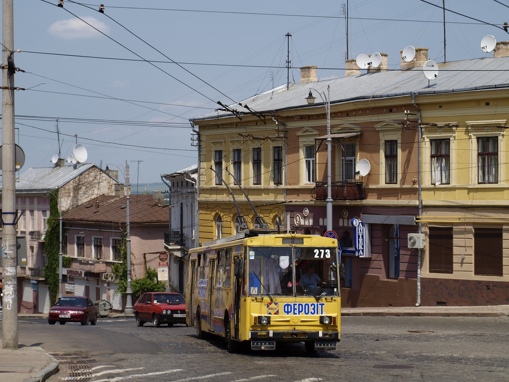 Черновцы, Škoda 14Tr02/6 № 273
