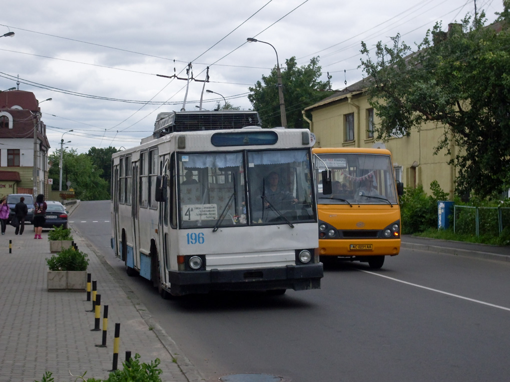 Луцк, ЮМЗ Т2 № 196 Луцк, ЮМЗ Т2 № 196