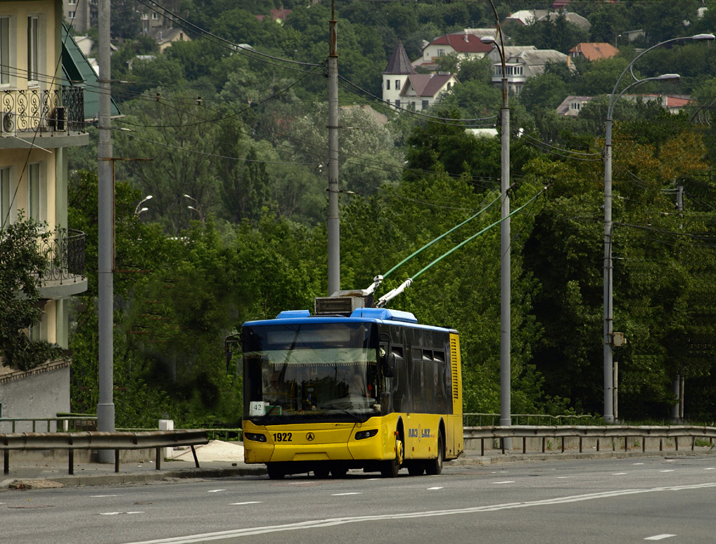 Киев, ЛАЗ E183D1 № 1922