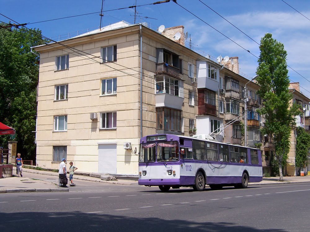 Севастополь, ЗиУ-682В [В00] № 1112