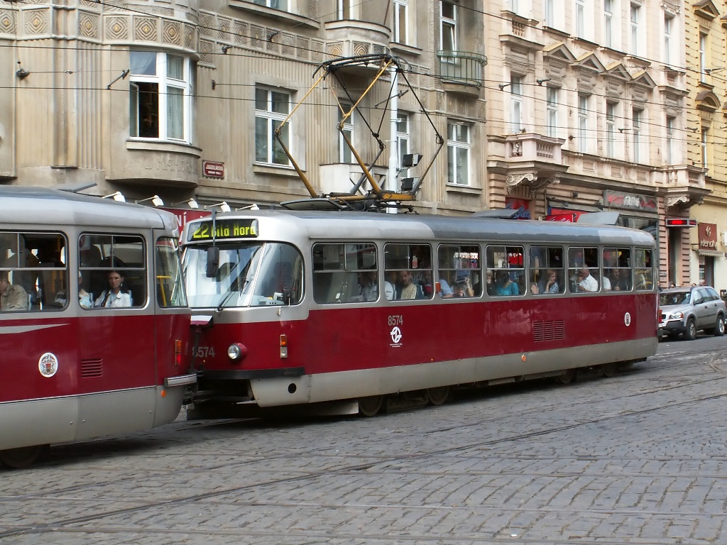 Прага, Tatra T3R.P № 8574