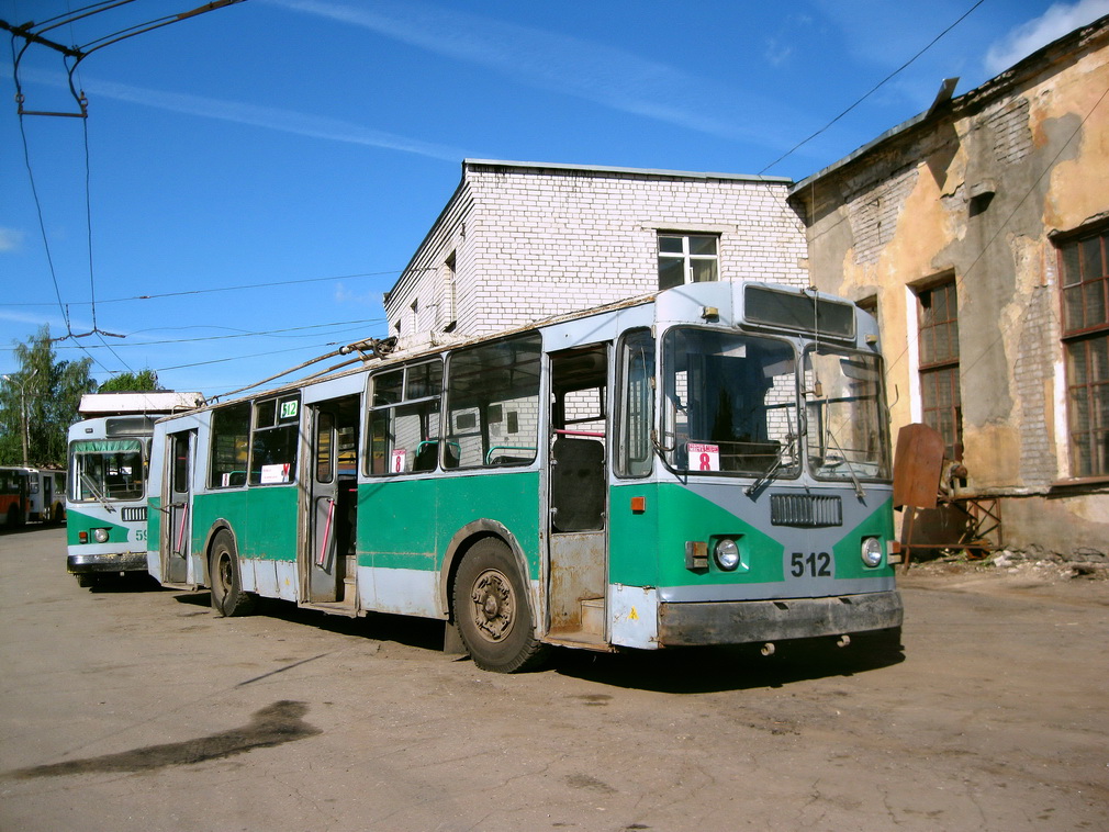 Киров, ЗиУ-682В-012 [В0А] № 512