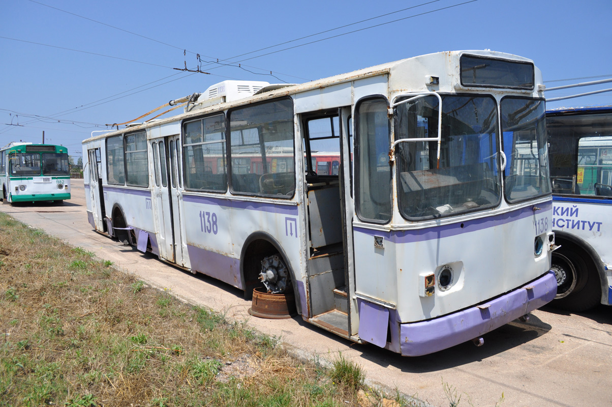 Севастополь, ЗиУ-682В [В00] № 1138