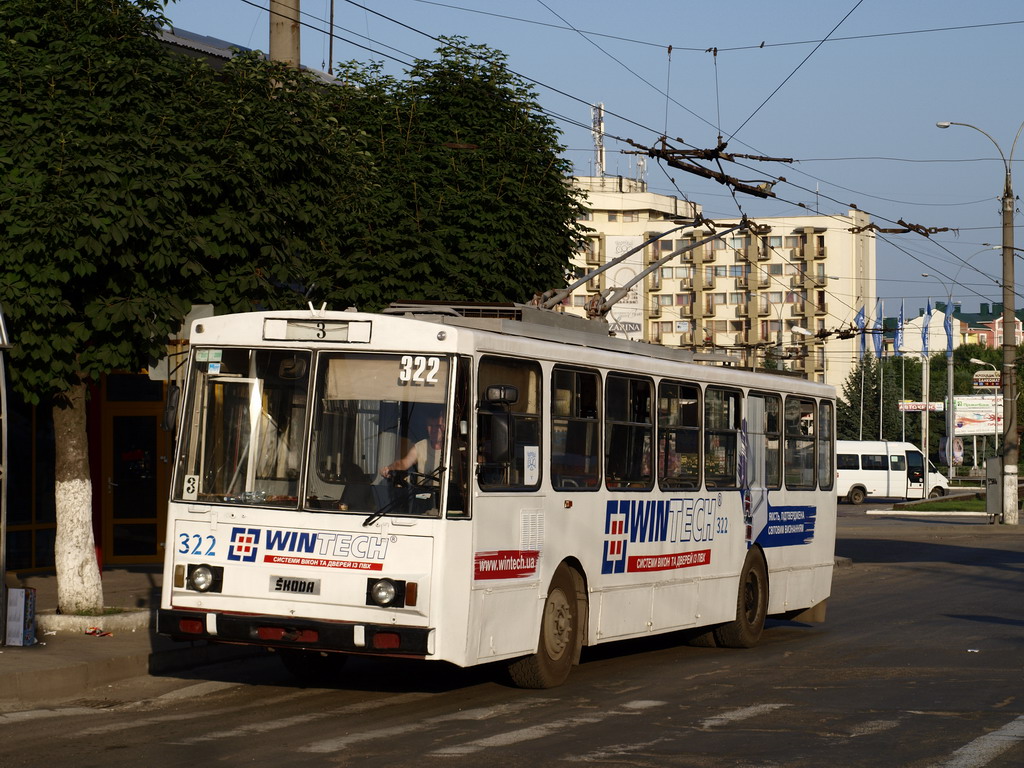 Черновцы, Škoda 14Tr89/6 № 322