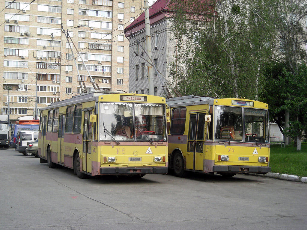 Киев, Škoda 14Tr02/6 № У-8