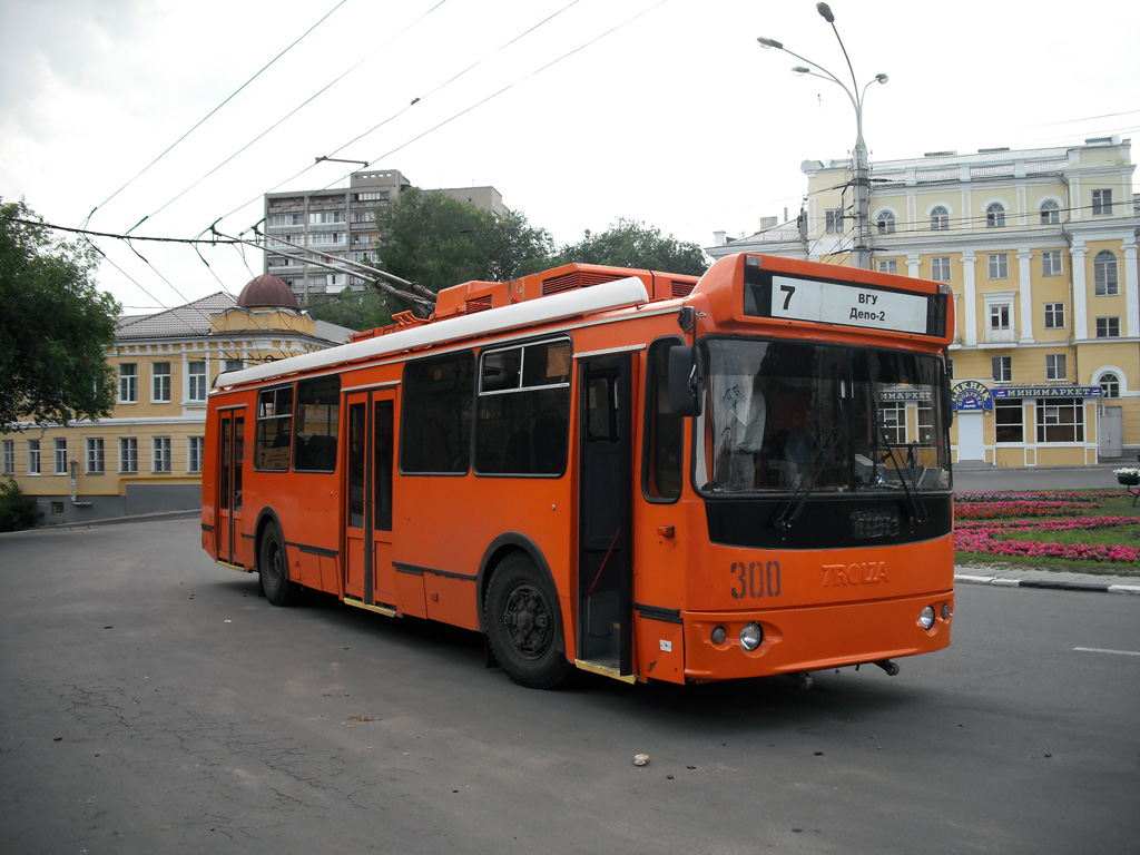 Voronezh, ZiU-682G-016.02 Br. 300