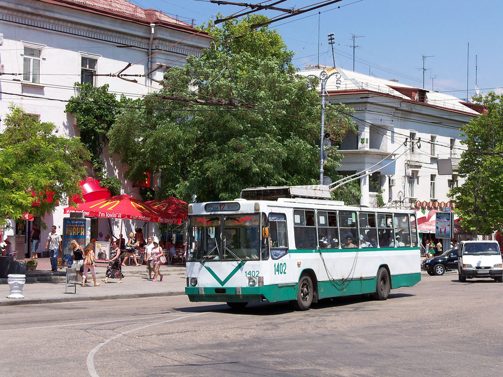 Севастополь, ЮМЗ Т2 № 1402